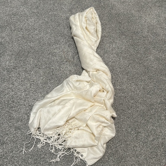 Scarf bundle - Picture 2 of 5